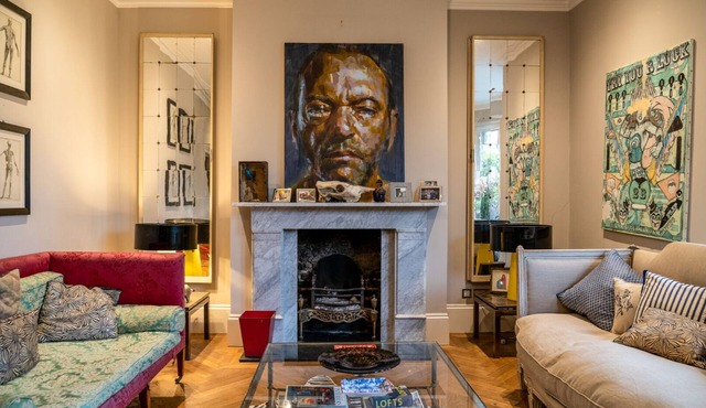 Centrally located West London luxury town house with landscaped gardens