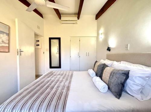 Chakas Rock Ocean Vista!