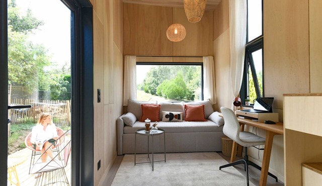 Chalet 'La Tiny House De La Blandinière' with Private Terrace, Shared Garden and Wi-Fi