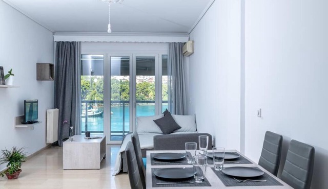 Chalkis Old Bridge (Evripos)- Sea View Apartment
