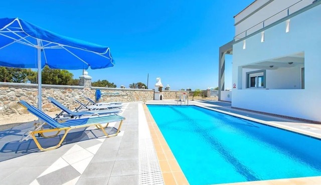 Charming Seaside Villa in South Rhodes (White Pearl)