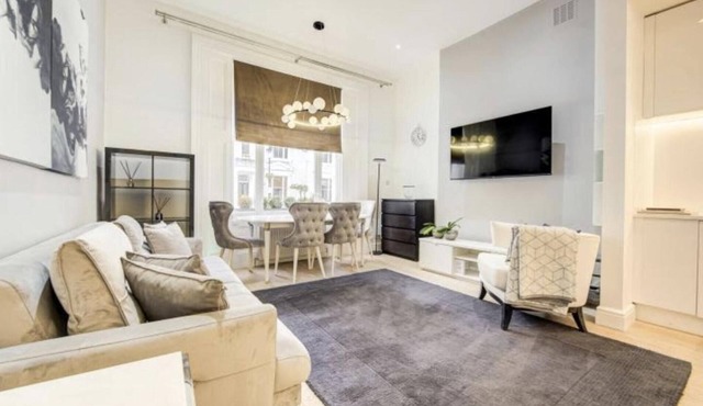Chelsea - 2bed Apartment - Sleeps 4 - Pet Friendly