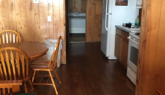 "Clean/Maintained Fully Furnished Lodging"-Redfish