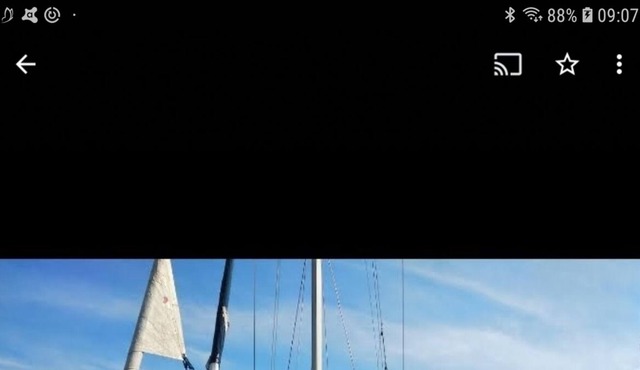 Comfortable sailboat near the islands 5 minutes from the airport and 10 minutes from the train station