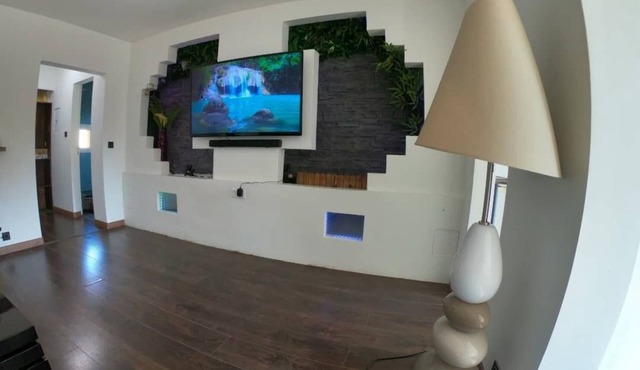 Design and original apartment on the frioul islands 50m from the beach