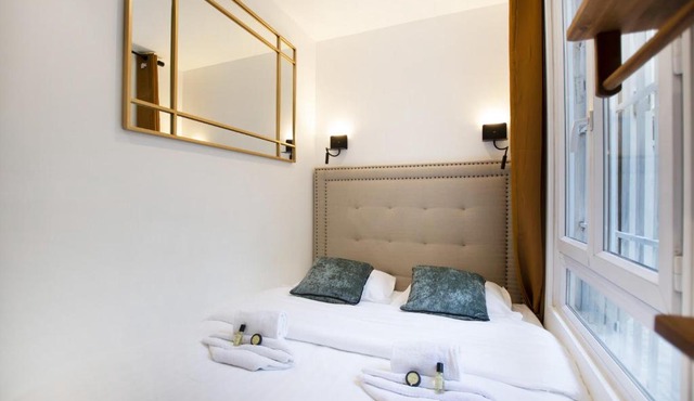 GuestReady - Studio with Jacuzzi in the 10 th