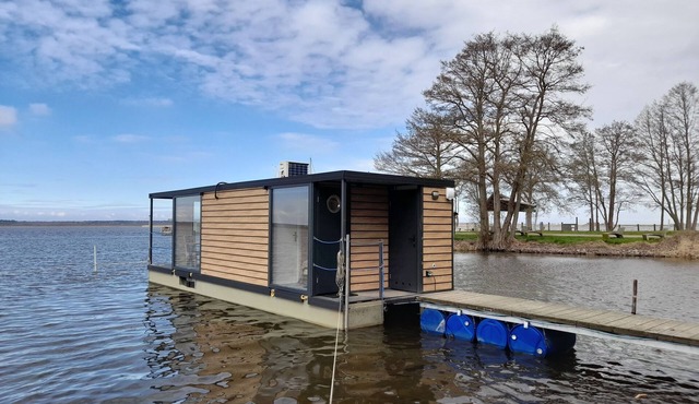 Hausboot Am See - Hausboot Am See