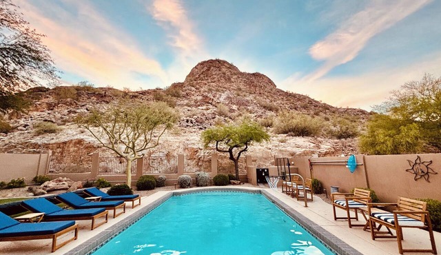 Heated Saltwater Pool, Mtn View, King Beds, Games, Near Golf & Hiking, Sleeps 10