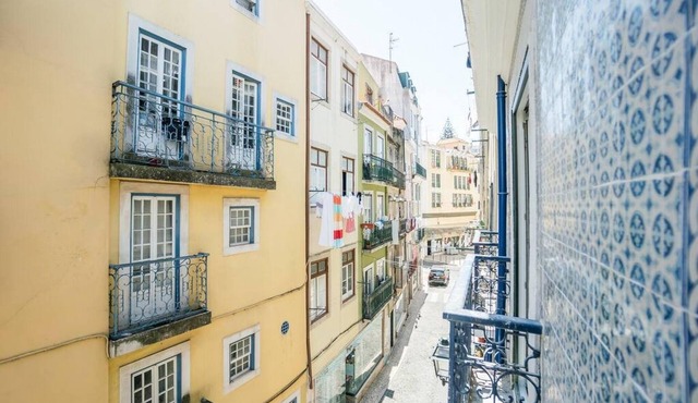 Historical Centre Terrace Aircon by LD Apartments