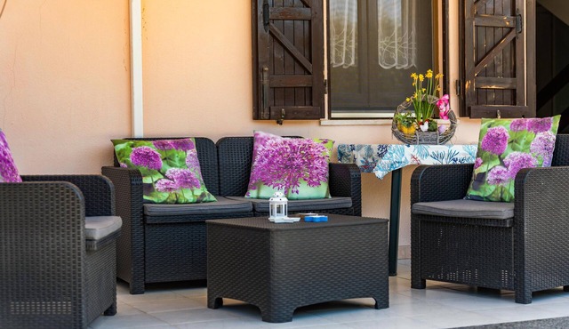 Holiday Home 'Olmi' with Private Terrace, Wi-Fi and Air Conditioning