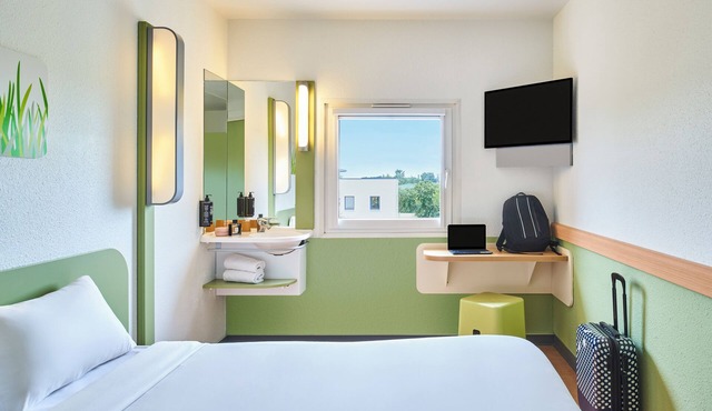 ibis budget Santeny