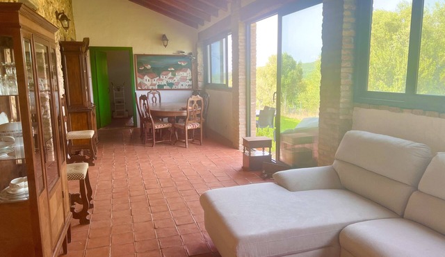 Detached villa sleeps 8/11 person located inside the Monte Arcosu Park.