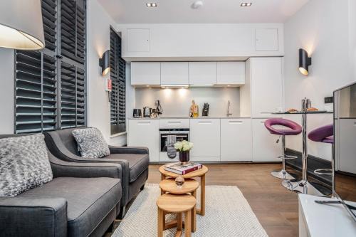 Kula London Covent Garden Garrick St