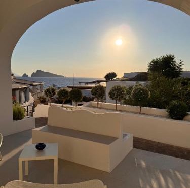 Kyma Suites