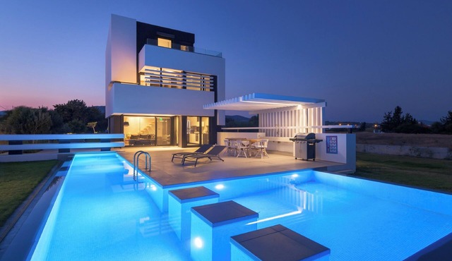 Laysan Albatross Villa