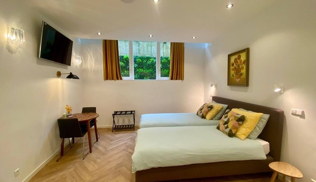 Lovely apartment (4 guests) in city centre Amsterdam -private -quiet -luxurious