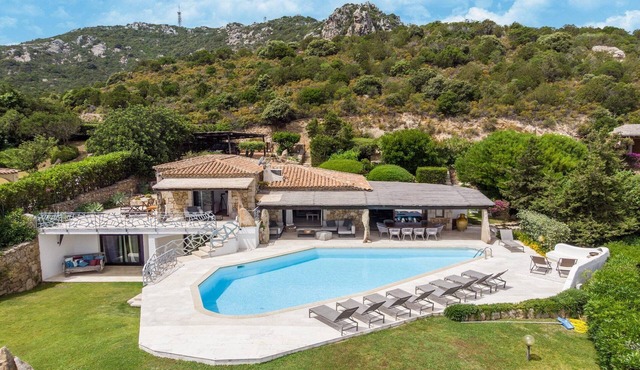 Luxe Côte Stay- Elegant Villa