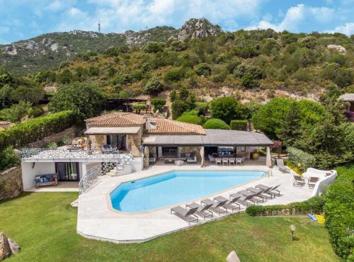 Luxe Côte Stay- Elegant Villa