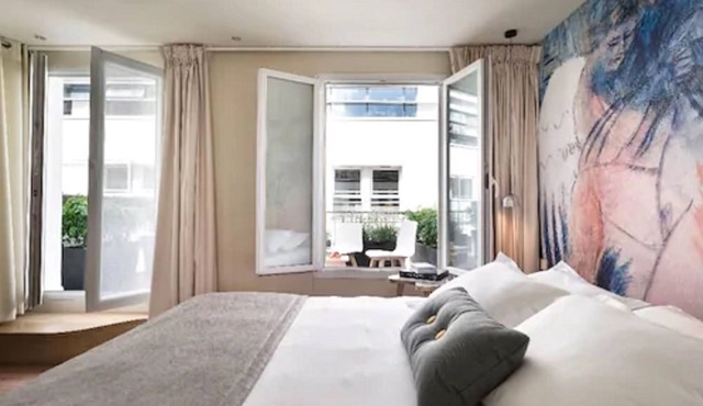 Max Hotel