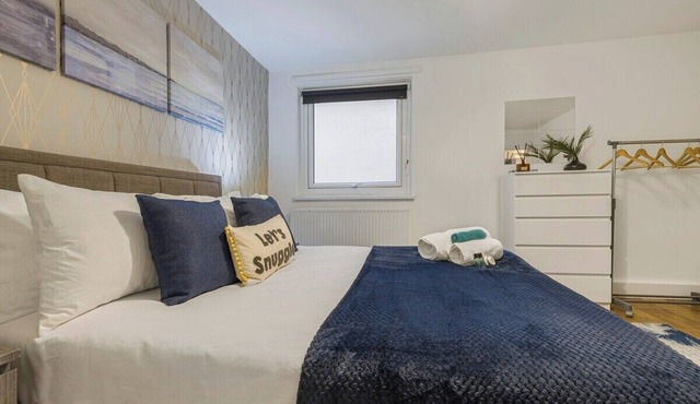 Modern 1-Bed Flat – Hamilton House, Bromley-by-Bow