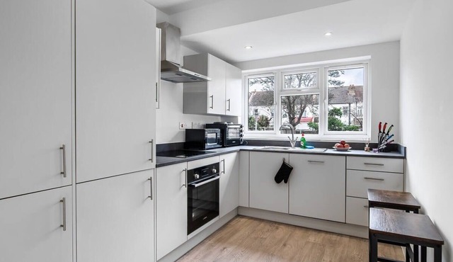 Modern Studio Rooms in Wembley 2