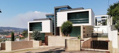 Moradia Lux RR com piscina