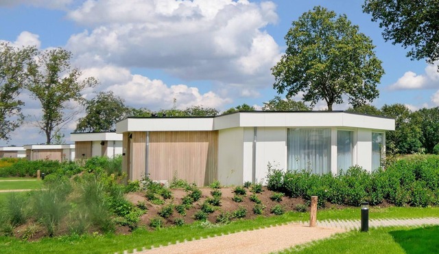 Nice home in Afferden with sauna