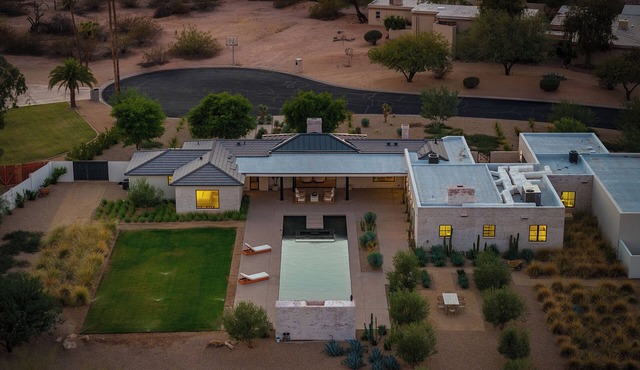 Paradise Valley/Pool, Hot Tub & Outdoor Fireplace