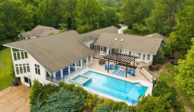 Peaceful Retreat - Lake & Mountain Views - Private Pool