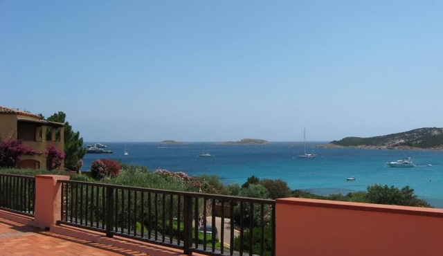 PORT CERVO. Exclusive two-room apartment 50 meters from the sea