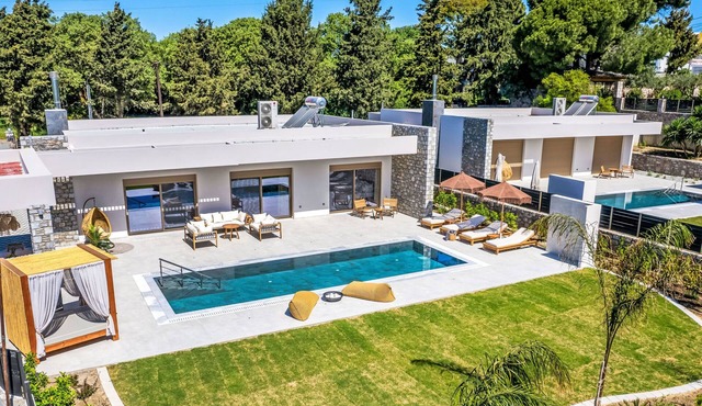 Ruby Paradise by Interhome