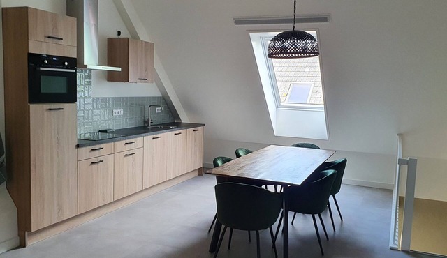 Spacious 4-6 person apartment