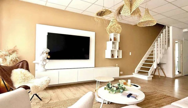 Spacious duplex in the center of Bastogne "Onikos rooms"