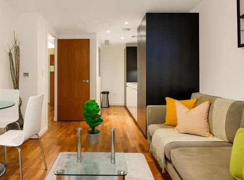 Still Life Moorgate Deluxe