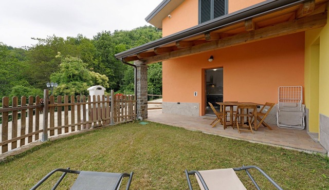 Studio 'Camera 4' with Mountain View, Wi-Fi and Air Conditioning