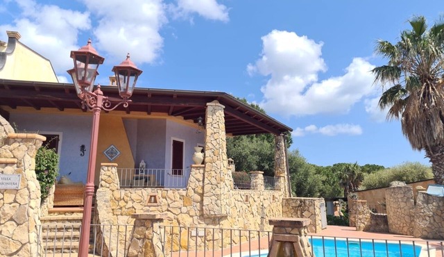 Stunning Villa with Private Pool & Sea View-South Sardinia, 500m to beach