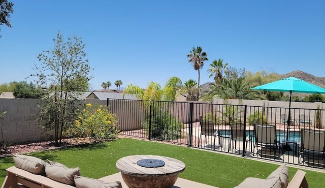 Summer Discount! Beautiful backyard Oasis with views