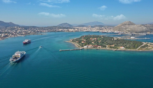 Sun-kissed Saronic Sailing: An Unforgettable Beach Experience from Salamis, Greece