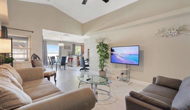 Sunny Stay Near St. Pete Beaches