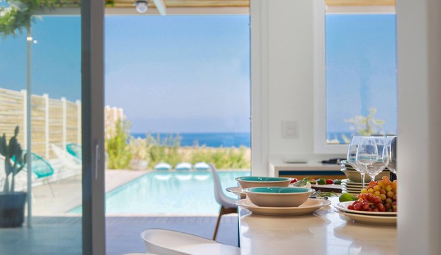 TD Villa Levante Modern Luxury Villa with Sea View