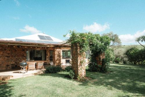 The Homestead at Qambathi Mountain Reserve - pets welcome - Wood fired hot tub