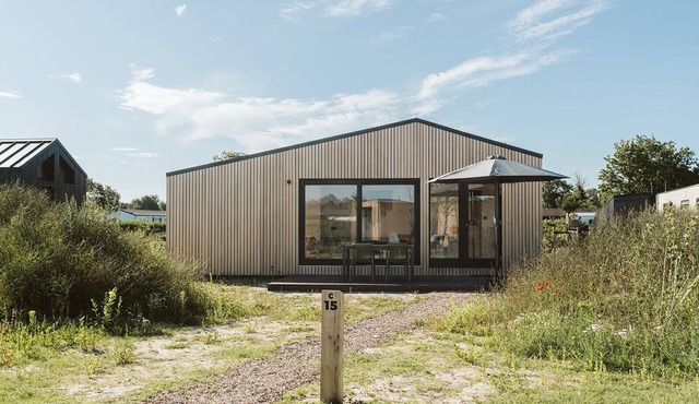 Unique tiny house in car-free area