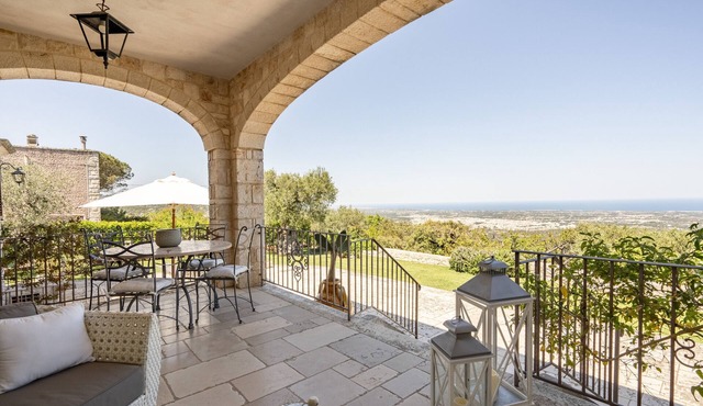 Villa 'Il Mio Paradiso' with Sea View, Wi-Fi and Air Conditioning