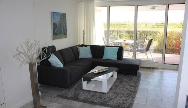 Wilhelmshaven Südstrand: Hochw. Duplex apartment right on South Beach