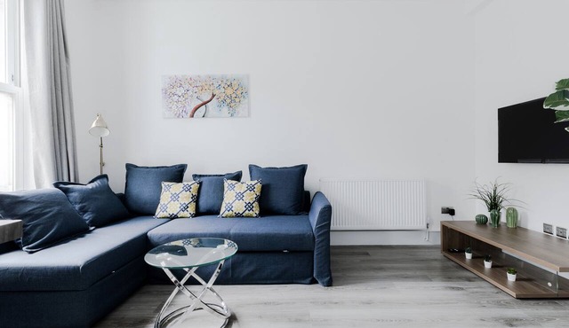 Wonderful 2 Bed and 2 Baths near Portobello Road