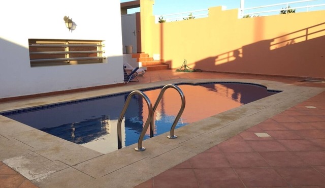 Wonderful 5 bdrms Villa with Pool BR52045