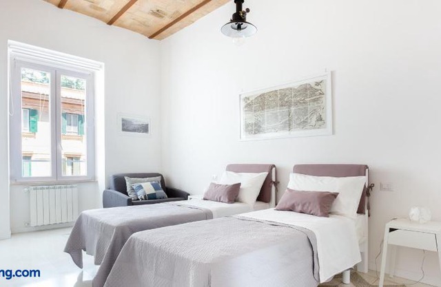 Lilli Vatican White Domus