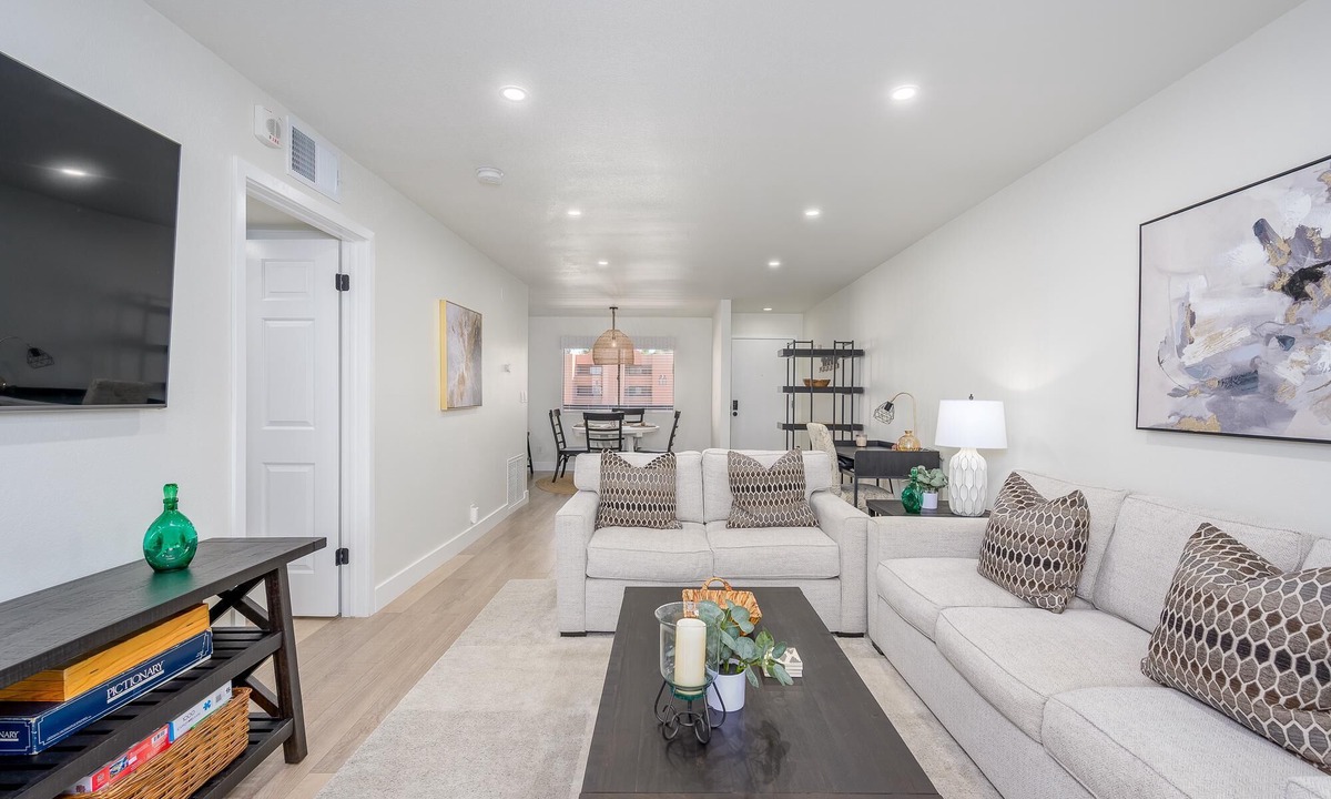 Paradise Valley Village Condo | CASA BLANCO-Anasazi Village-Best Sunset & Golf Course View