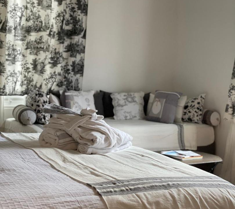 Lausanne Bed & Breakfast | Le Chalet d'Ouchy