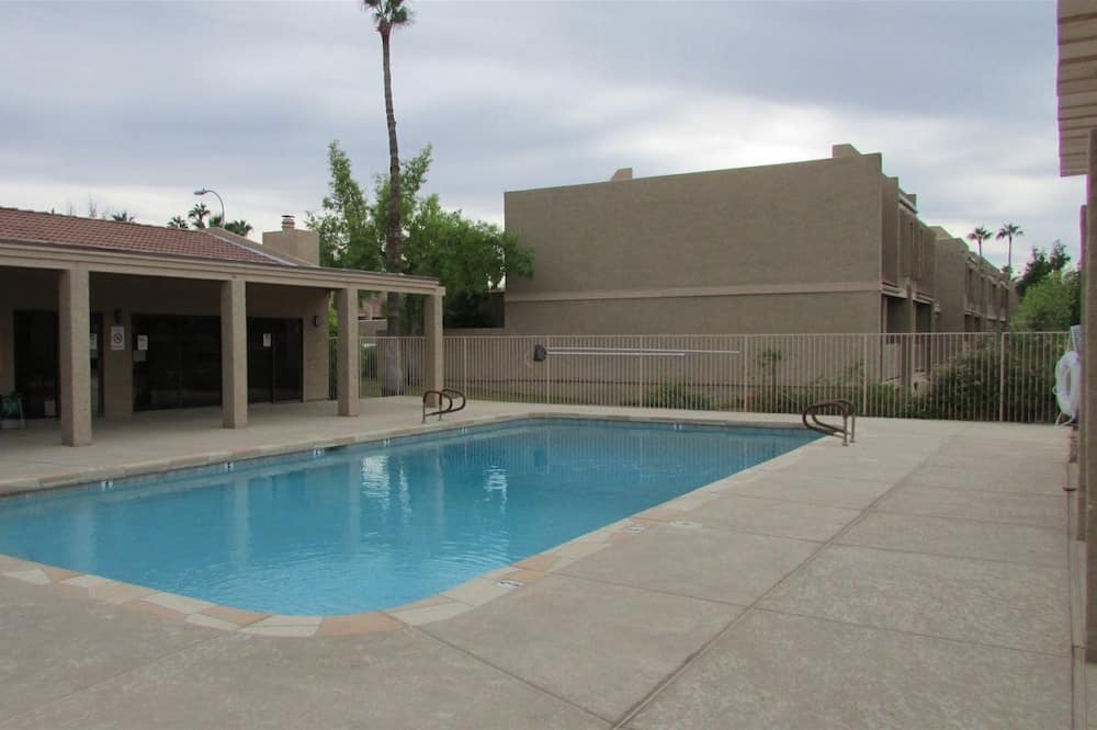 Photo of Outdoor in Dobson Ranch
